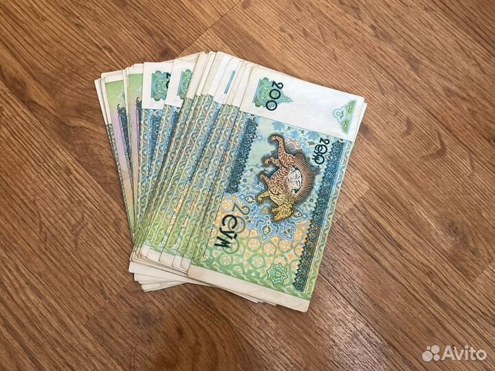 10 тысяч рублей в узбекских сумах