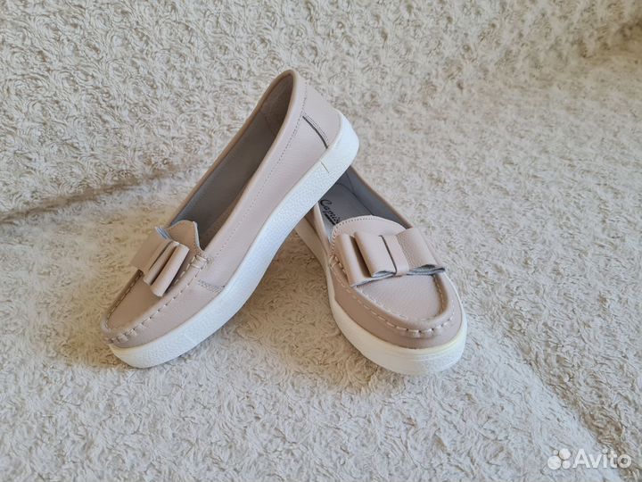 Новые мокасины женские на танкетке 37, кожаные