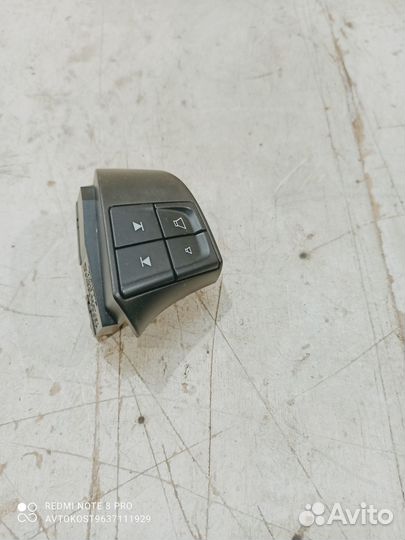 Кнопка Управления Магнито volvo S40/C30/V50