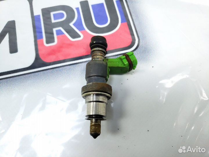 Форсунка топливная Toyota Avensis AZT250 1AZ-FSE