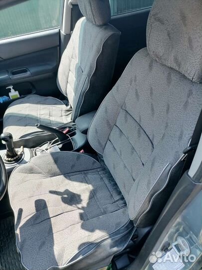 Автомобильные чехлы Lancer 9