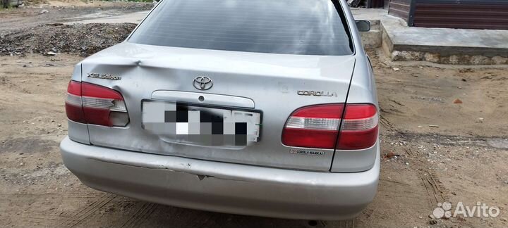 Крышка багажника Toyota corolla ae110 рестайлинг