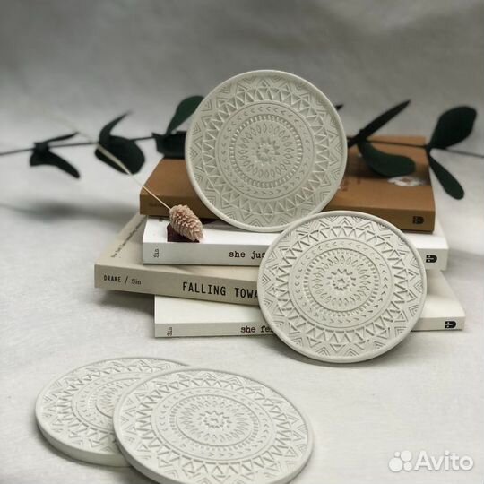 Подставка для свечи, чайной кружки из гипса