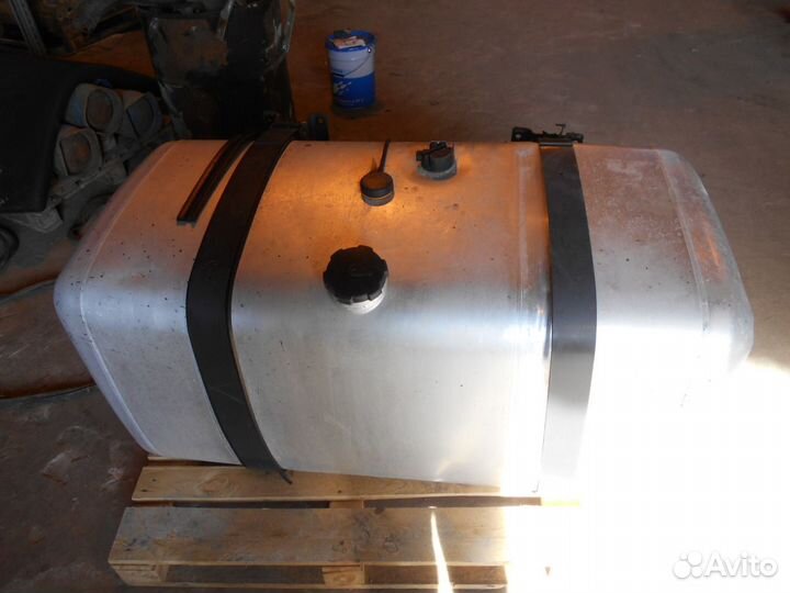 Бак топливный в сборе Mercedes-Benz