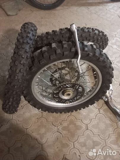 Колеса в сборе Yamaha yz250f 2014год колеса