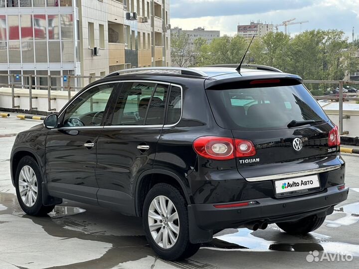 Volkswagen Tiguan 2.0 AT, 2010, 258 000 км