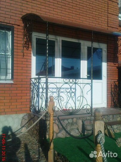 Кованый козырек