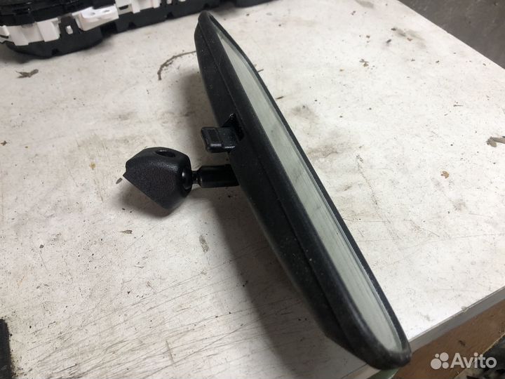 Салонное зеркало Hyundai Solaris 2