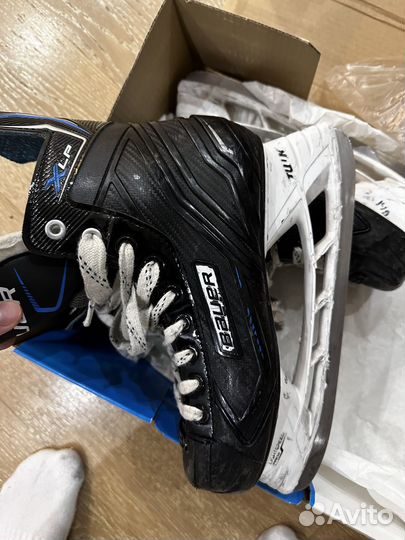 Коньки хоккейные