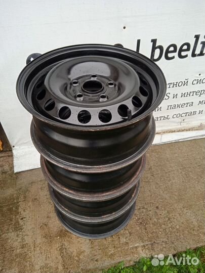 Штампованные диски р 15 на Wag. original