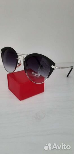 Солнцезащитные очки женские