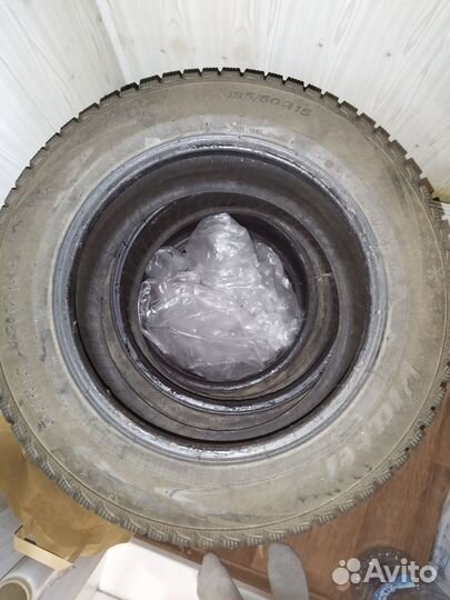 Viatti Brina Nordico V-522 195/60 R15 88T