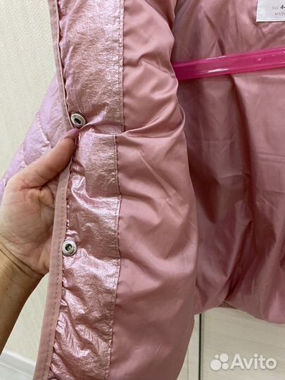 Куртка zara на девочку 110