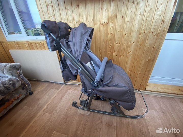 Детские санки с колесами