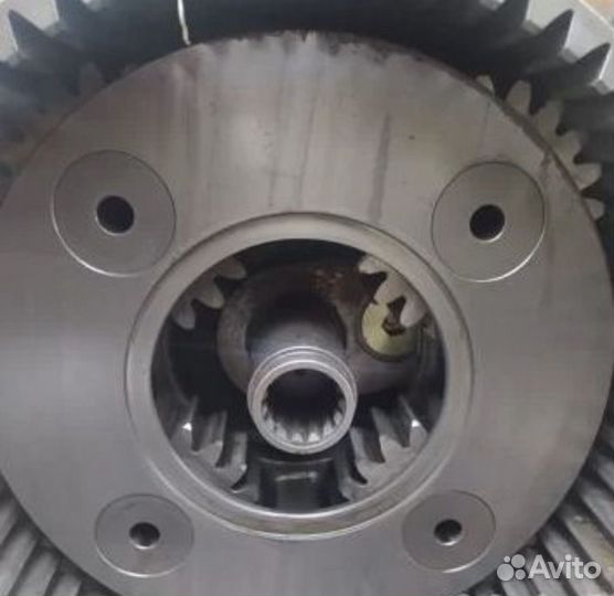 Редуктор хода CAT 345D