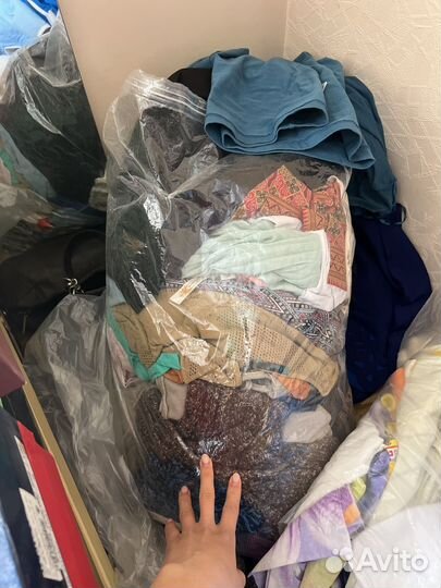 Одежда на 40-42 размер