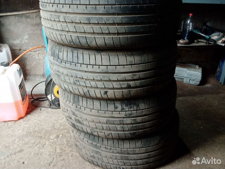 Goodyear Eagle F1 Asymmetric 3 245/45 R20