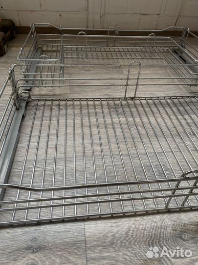 Корзина выдвижная под мойку