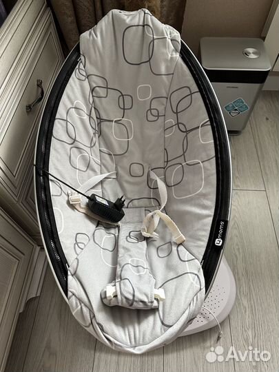 Кресло-качалка 4Moms MamaRoo4 Grey Mesh 4.0 серый