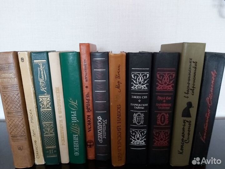 Продам книги