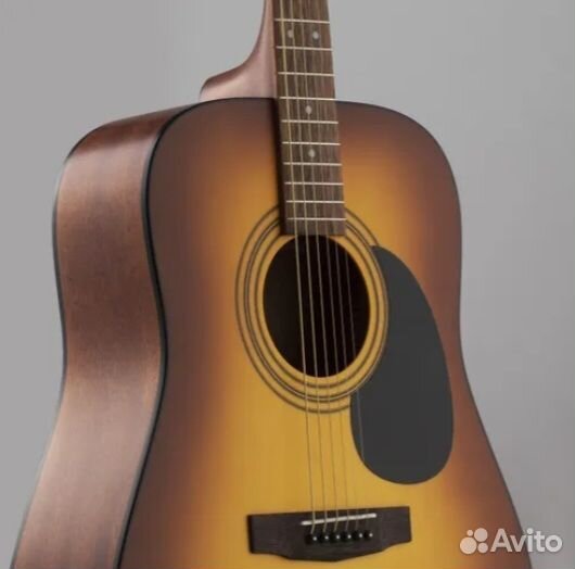 Продается Акустическая гитара