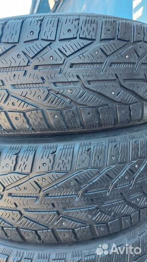 Kormoran SUV Stud 225/65 R17 106T
