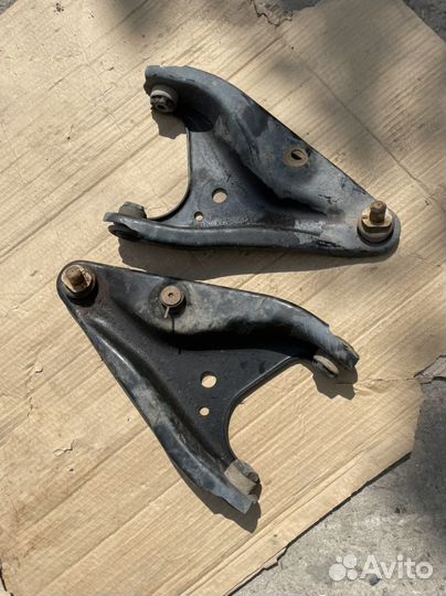 Рычаг подвески LADA largus