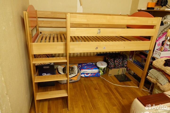 Кровать-чердак детская 90х200