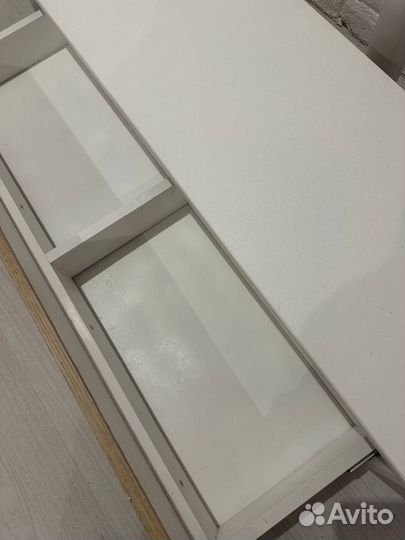 Туалетный столик