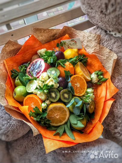 Букеты из фруктов. Доставка