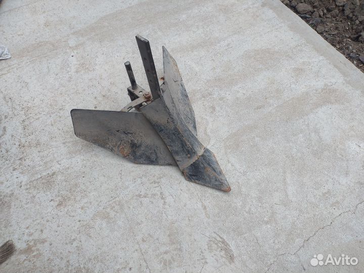 Плуг на мотокультиватор Тарпан