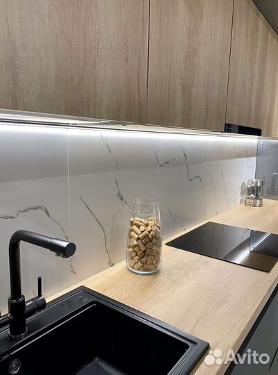 Кухня до потолка на заказ