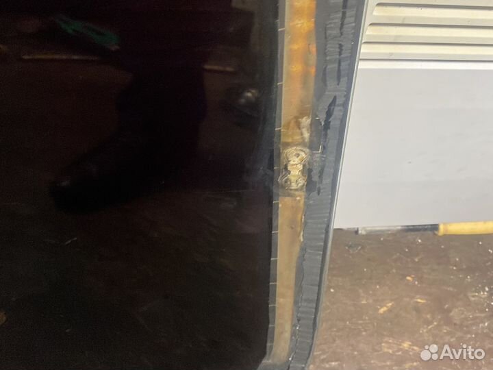 Стекло заднее Kia Rio 3