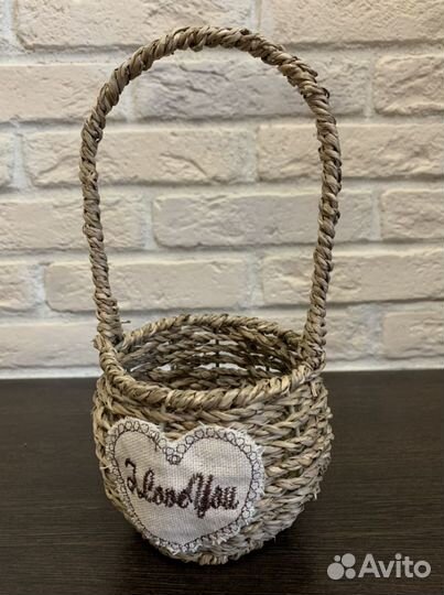 Корзина плетеная маленькая