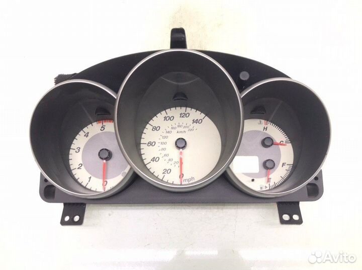 Щиток приборов (приборная панель) Mazda 3 BK 1.6