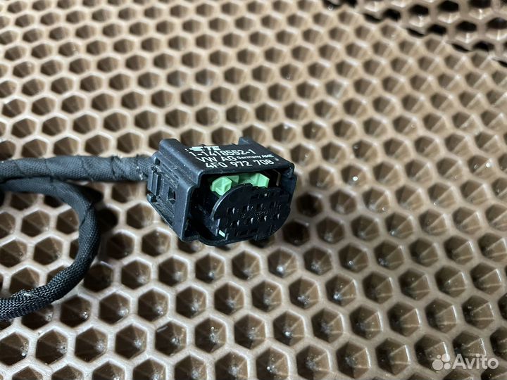 Проводка адаптивного круиз-контроля VW Passat B8