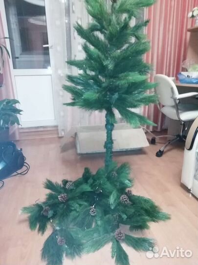 Елка искусственная сосна с шишками 150см