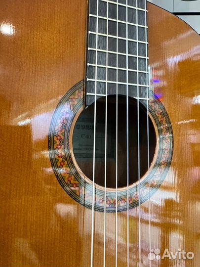 Гитара yamaha C40