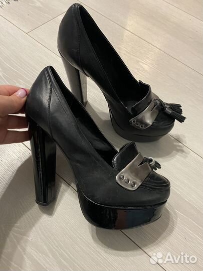 Кожаные туфли Aldo