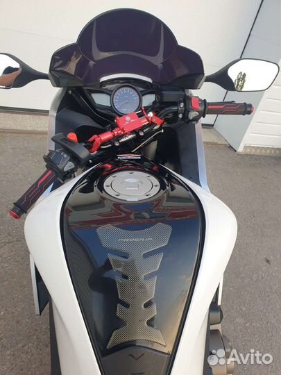 Honda VFR 1200F автомат 2011г пробег 58000