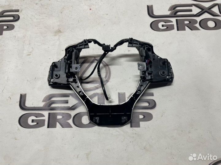 Кнопки руля Lexus RX450h