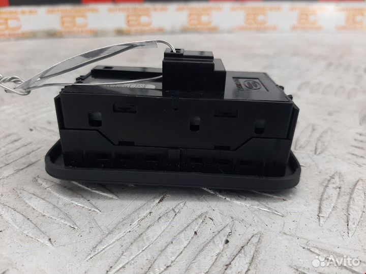 Кнопка (выключатель) Land Rover Discovery 3 2007