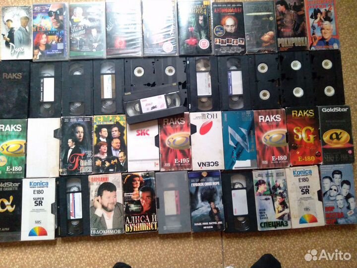 Кассеты с фильмами