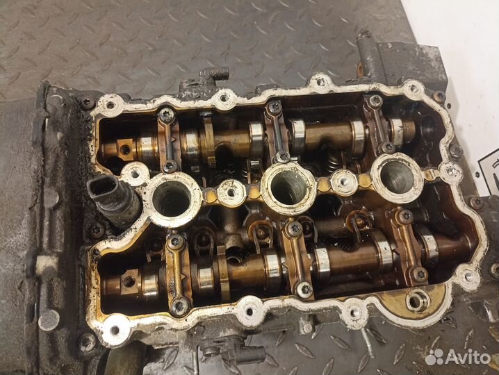 Головка блока цилиндров для Audi A6 C6 3.2 AUK