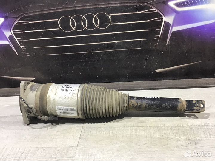Стойка пневматическая задняя левая Audi A8 D3