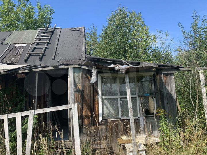 Дача 20 м² на участке 4,5 сот.