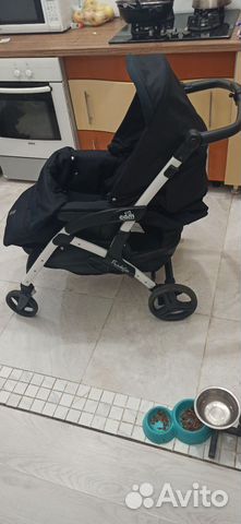 Продам Итальянскую прогулочную коляску