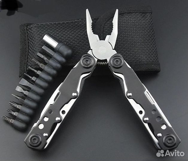 Многофункциональный мультитул с набором бит