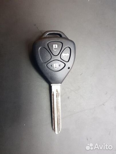 Ключ Тойота Камри, Toyota Camry