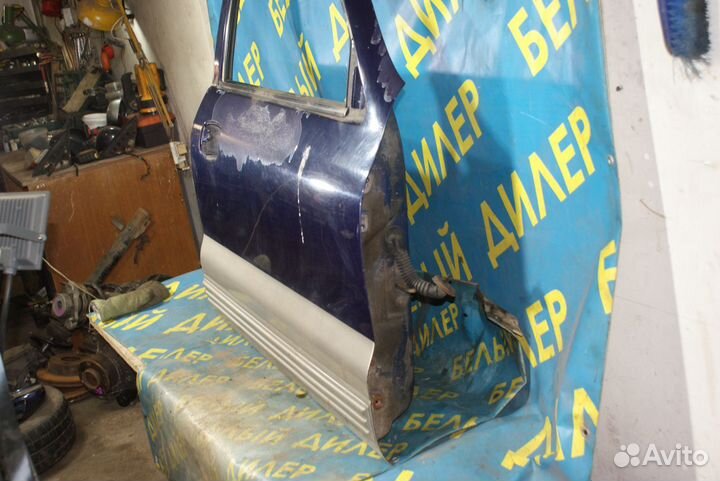 Передняя правая дверь KIA Sportage